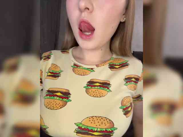 AlinaRay webcam