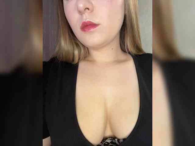 -Dirty-Bitch Sex Cam Show