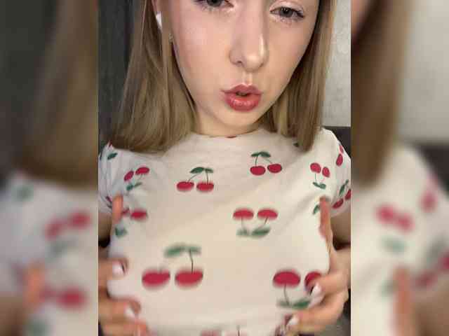 -Dirty-Bitch Sex Cam Show