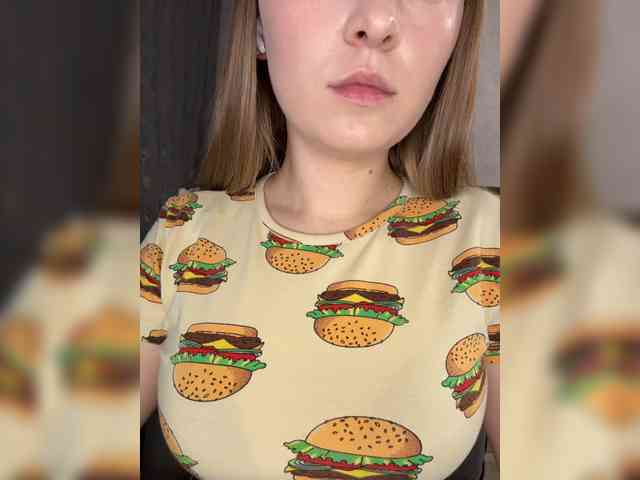AlinaRay webcam