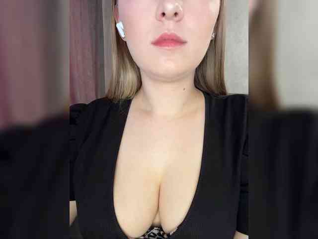 AlinaRay webcam