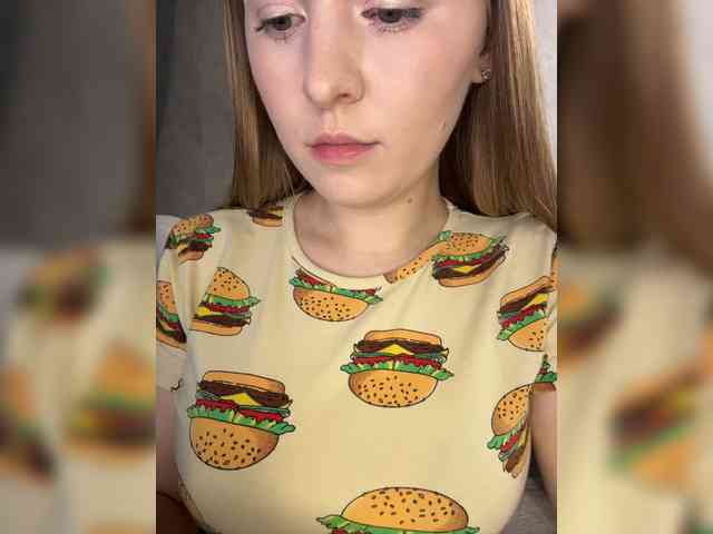 AlinaRay webcam