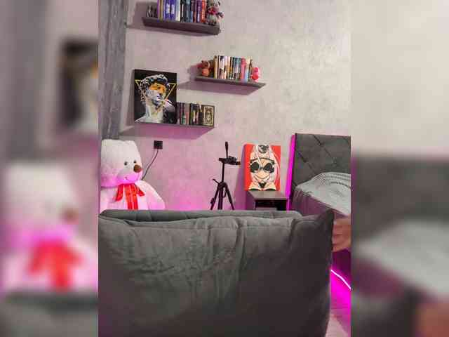 AlinaRay webcam