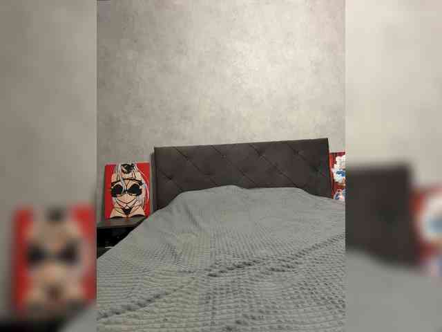 AlinaRay webcam