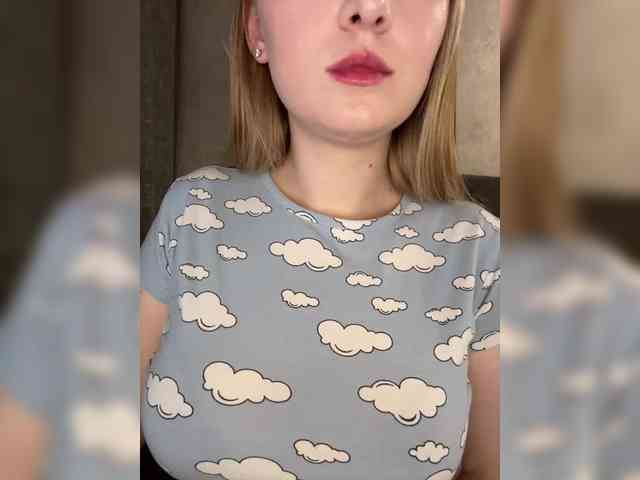 AlinaRay webcam