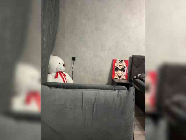 AlinaRay webcam