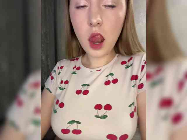 -Dirty-Bitch Sex Cam Show