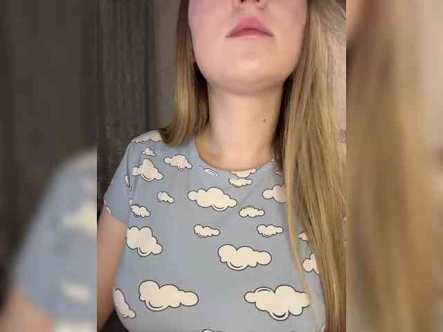 AlinaRay webcam