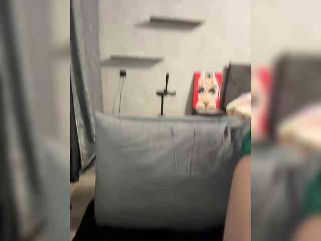 AlinaRay webcam