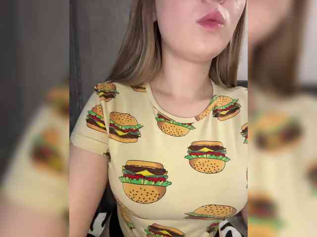 AlinaRay webcam