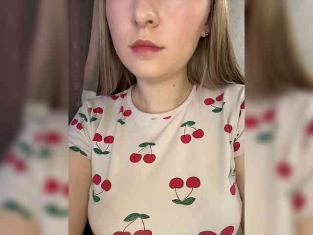 AlinaRay webcam