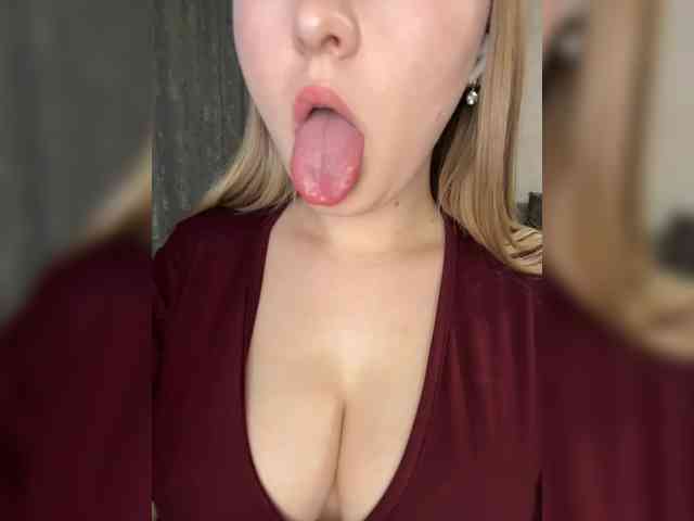 AlinaRay webcam