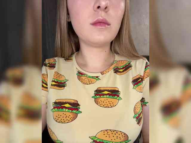 AlinaRay webcam