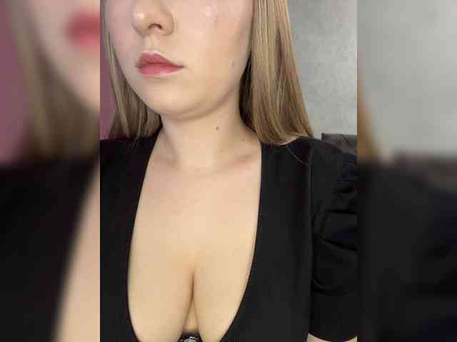 -Dirty-Bitch Sex Cam Show