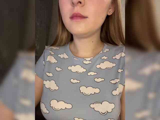 Alinaray's cam show statistics and live stream