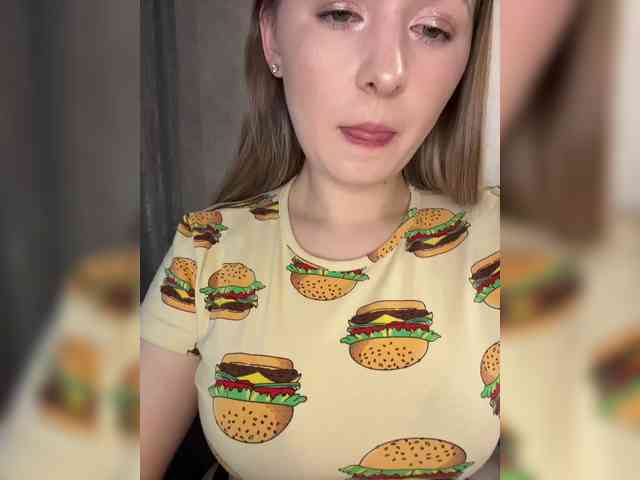 AlinaRay webcam