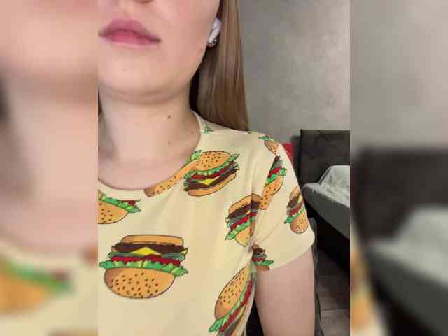 AlinaRay webcam