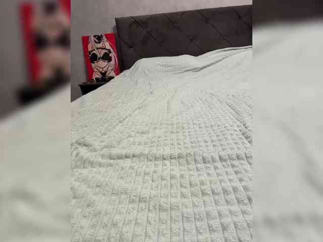 AlinaRay webcam