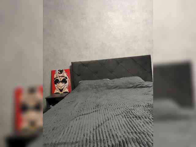 AlinaRay webcam