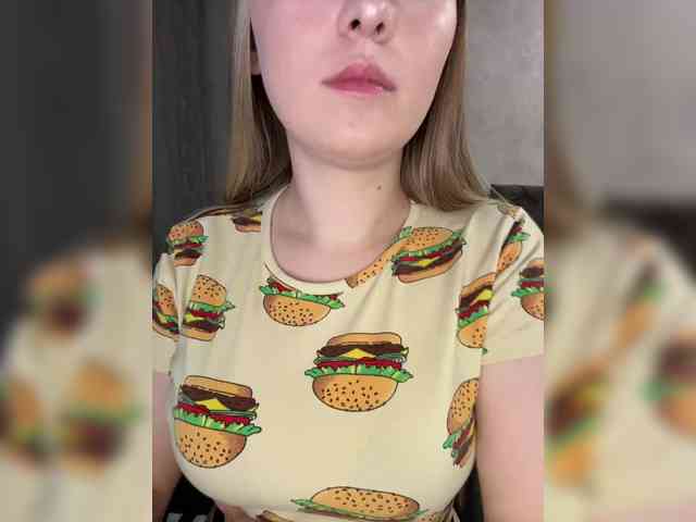 AlinaRay webcam