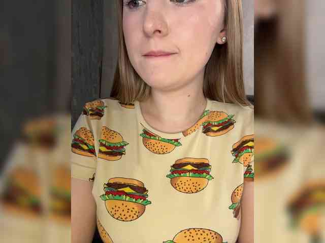 AlinaRay webcam