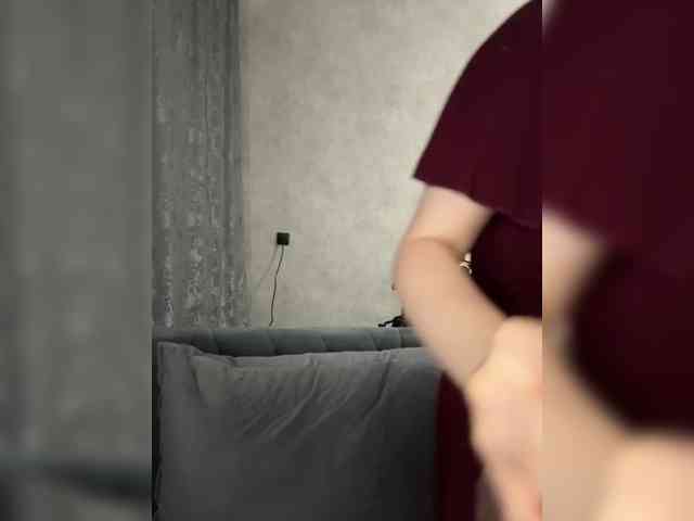 AlinaRay webcam
