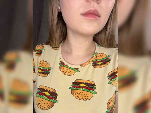 AlinaRay webcam