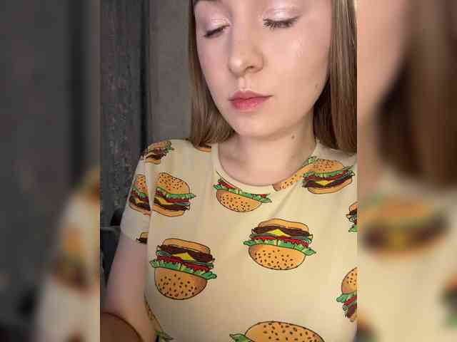 -Dirty-Bitch Sex Cam Show