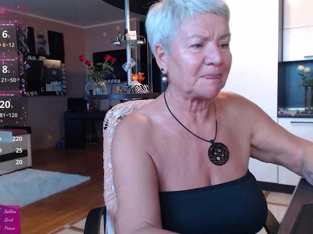 roxana-brooks live cam on BongaCams
