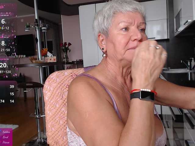 roxana-brooks live cam on BongaCams