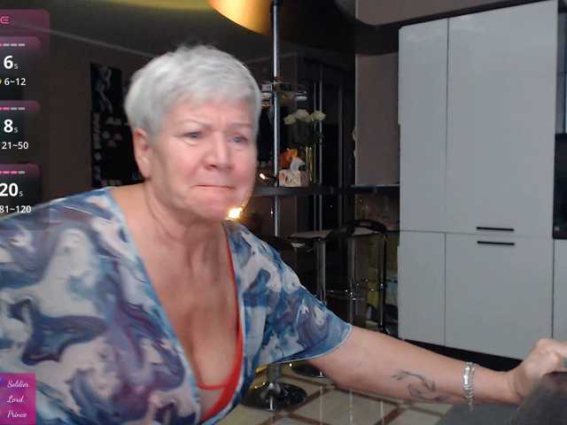 roxana-brooks, live now on BongaCams