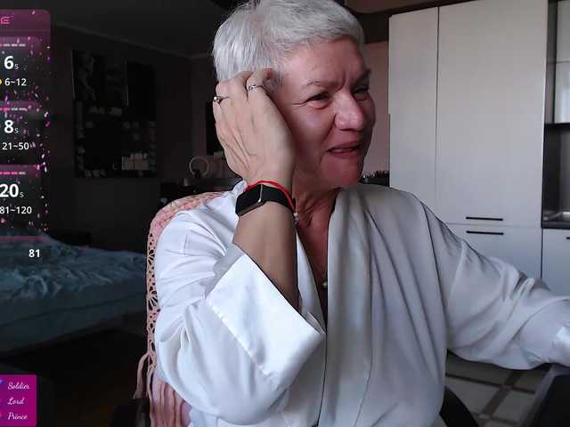 roxana-brooks live cam on BongaCams