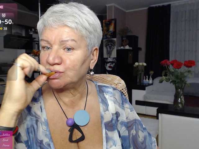 Roxana-brooks live cam
