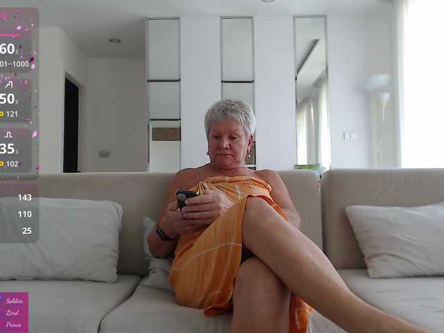 roxana-brooks's BongaCams show and profile