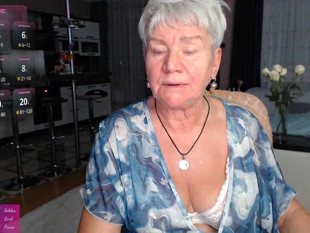 roxana-brooks live cam on BongaCams