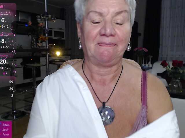 roxana-brooks live cam on BongaCams
