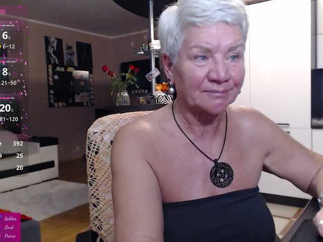 roxana-brooks live cam on BongaCams