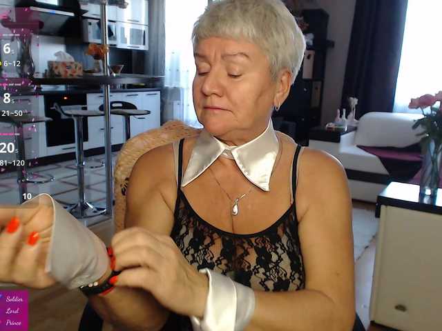 roxana-brooks live cam on BongaCams
