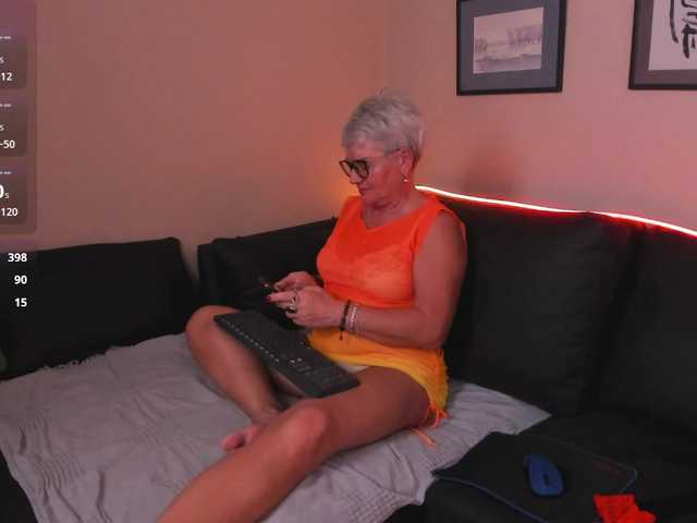 roxana-brooks live cam preview