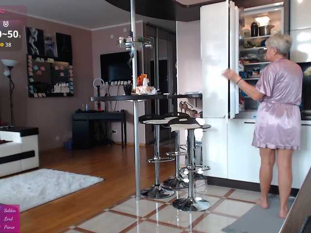 roxana-brooks live cam preview
