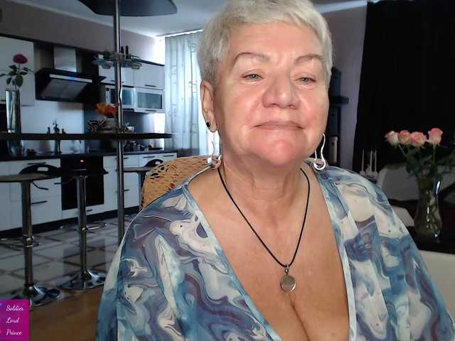 roxana-brooks live cam on BongaCams