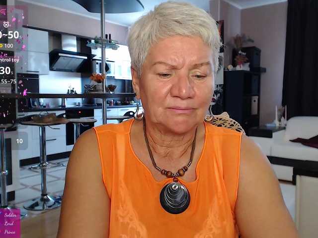 roxana-brooks live cam on BongaCams