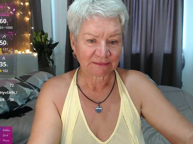 roxana-brooks's BongaCams show and profile