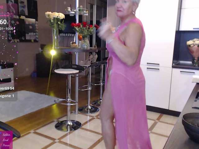 roxana-brooks live cam on BongaCams