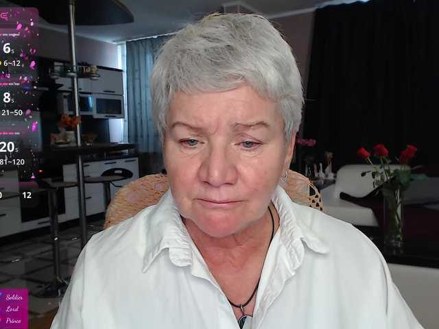 roxana-brooks live cam on BongaCams