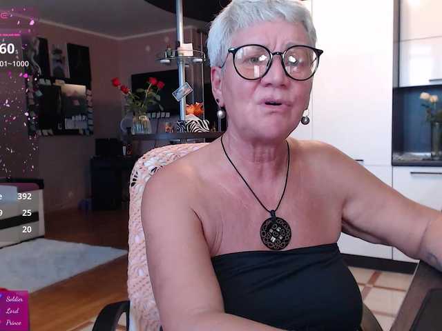 roxana-brooks live cam on BongaCams