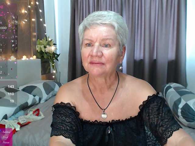 roxana-brooks's BongaCams show and profile