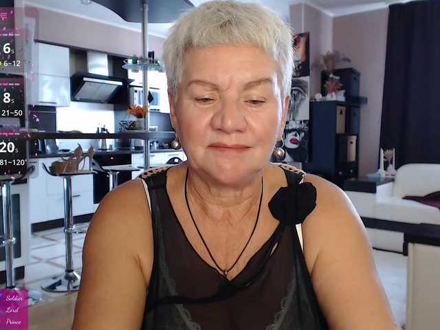 roxana-brooks live cam on BongaCams