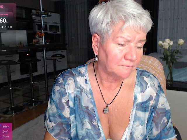 roxana-brooks, en directo ahora en BongaCams