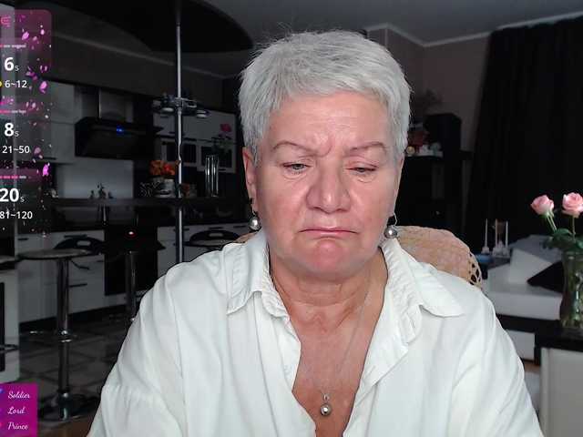 roxana-brooks live cam on BongaCams